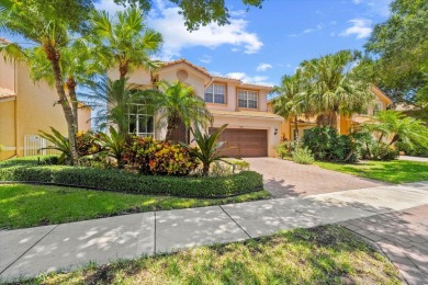 (private lake, pond, creek) Home For Sale in Delray Beach Florida