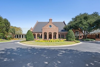 Nestled within the prestigious community of Long Cove Club, this - photo 32