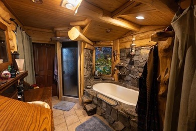 Stunning 7-Bedroom Lakefront Retreat on Echo Valley Trail - - photo 37