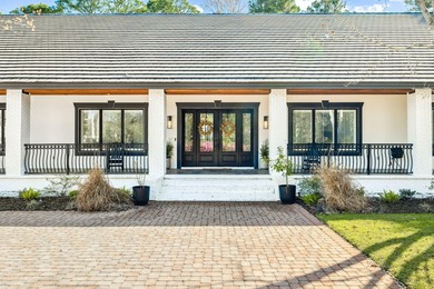 4 Bedroom Show stopperLocated in the exclusive, gated community - photo 4