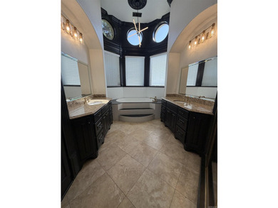 Welcome to 60 Deauville Circle in the highly sought-after Chenal - photo 21
