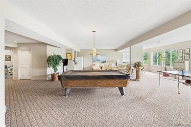 Phenomenal setting, gorgeous 4 bedroom 3 bath custom built ranch - photo 29