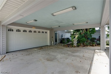 WATERFRONT RETREAT - COMPLETELY REMODELED WITH DIRECT BOATING - photo 30
