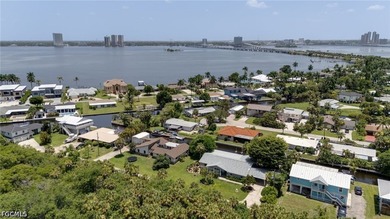 WATERFRONT RETREAT - COMPLETELY REMODELED WITH DIRECT BOATING - photo 34