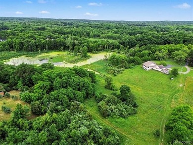 Phenomenal setting, gorgeous 4 bedroom 3 bath custom built ranch - photo 34