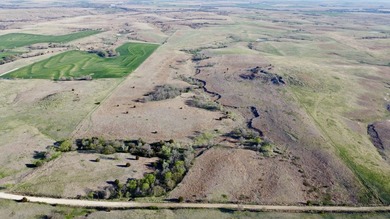 If you're searching for a secluded, manageable-sized hunting - photo 37