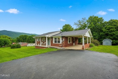 Welcome home to this beautiful 4-bedroom, 2-bathroom property - photo 3