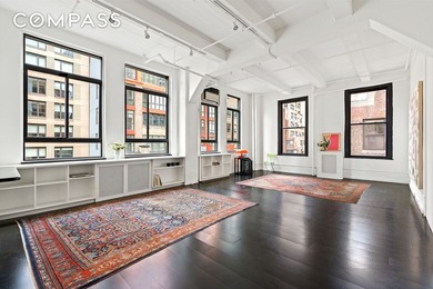 This classic loft is a dream come true! With its soaring 12 2 - photo 2
