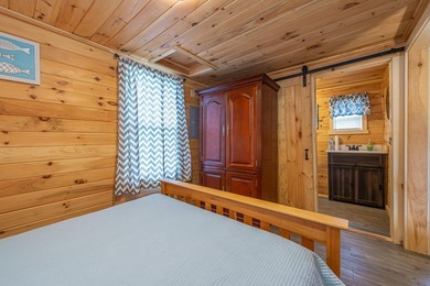 Year-Round Waterfront Bliss on Salmon Pond Welcome to your slice - photo 14