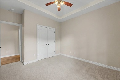 Beautifully remodeled 4 bedroom/3 bathroom Bellafont townhome - photo 20