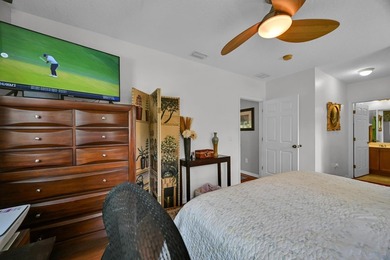 MOTIVATED SELLER! PRICE RECENTLY REDUCED! Wake up to - photo 23