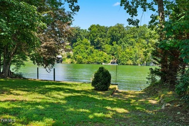 Welcome to your own slice of Boone Lake paradise! If you've been - photo 8