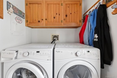 This immaculate 3 bedroom 1.5 bath home sits on a beautifully - photo 15