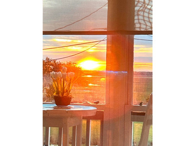 Welcome to 4306 West Avenue in one of Ocean City, NJ, best-kept - photo 18