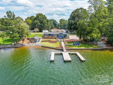 Lake Home For Sale in Sherrills Ford, North Carolina