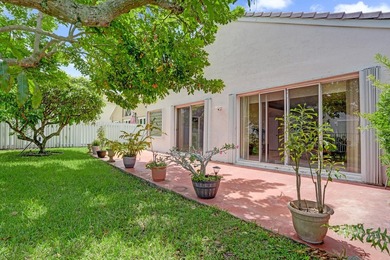 Beautifully maintained, ONE-OWNER 3BR/2BA, K. Hovnanian home in - photo 22