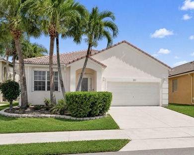 Beautifully maintained, ONE-OWNER 3BR/2BA, K. Hovnanian home in - photo 24