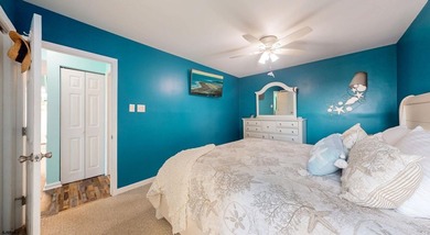 Welcome to 4306 West Avenue in one of Ocean City, NJ, best-kept - photo 31