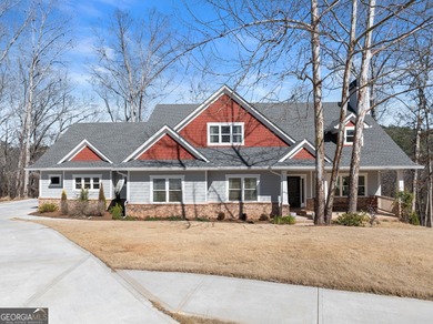BACK ON THE MARKET! Buyers had circumstances to change. There - photo 2