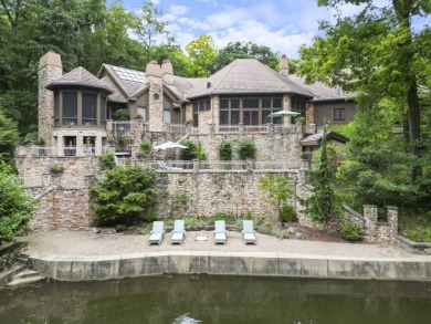 Lake Tippecanoe Home For Sale in Leesburg Indiana