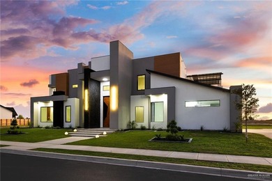 Stunning residence offering refined luxury and exceptional - photo 3