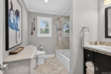 Welcome to this exceptional Lake Hamilton estate where timeless - photo 19