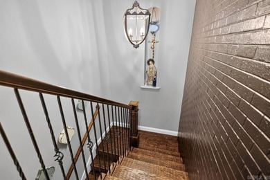Welcome to this exceptional Lake Hamilton estate where timeless - photo 21