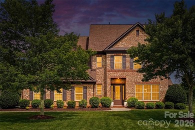 Freshly painted and beautifully maintained, this Weddington - photo 2