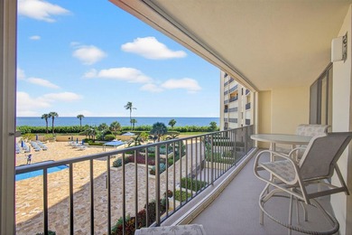 This 2 bedroom 2 Bath condo, directly on the ocean. Ultimate - photo 32