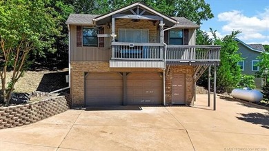EUFAULA LAKEFRONT LUXURY LIVING STARTS HERE Nestled in the - photo 42