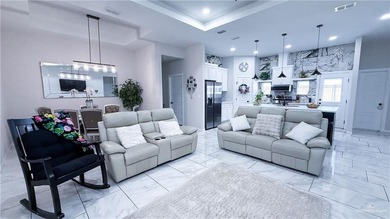Stunning golf-course home located in a highly sought-after - photo 8