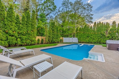 This beautiful and expansive 2,500 sqft 3 bedroom, 3 bath Farm - photo 3