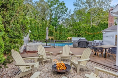 This beautiful and expansive 2,500 sqft 3 bedroom, 3 bath Farm - photo 8
