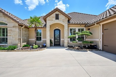 Tucked inside the coveted Catalina Bay waterfront community - photo 11