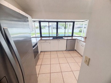2305 SW Fern Cir is a one-story Port Saint Lucie home with a - photo 24