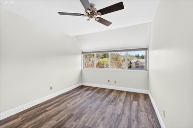 Welcome home to this move-in ready top-floor condo ideally - photo 25