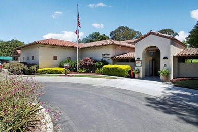 Rare single-level townhouse with no residence above or below in - photo 30