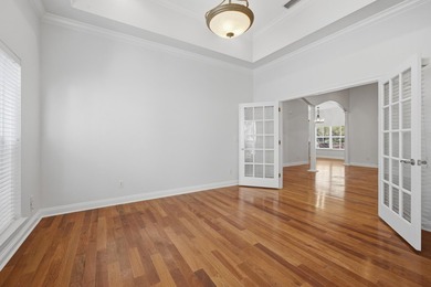 THIS HOME IS UNDER CONTRACT WITH 72 HR KICK OUT CLAUSE Beautiful - photo 6