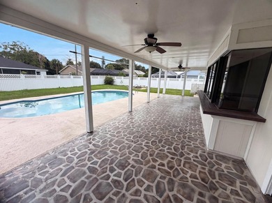 2305 SW Fern Cir is a one-story Port Saint Lucie home with a - photo 36