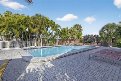 Introducing the Park Shore Boutique & Park Shore Suites--a - photo 3