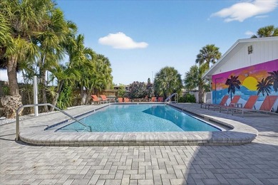 Introducing the Park Shore Boutique & Park Shore Suites--a - photo 4