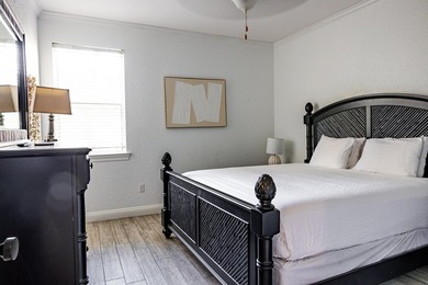 Newly repriced $200,000 below its former asking -- 4555 Village - photo 18