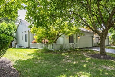 RARE END-UNIT opportunity in the sought-after Allen's Creek - photo 3