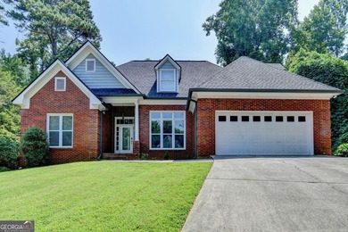 Elegant fully renovated Ranch Style house, ready to move in - photo 1