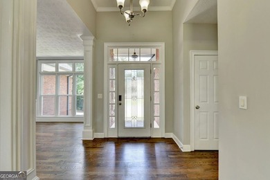 Elegant fully renovated Ranch Style house, ready to move in - photo 5