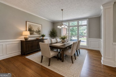 Elegant fully renovated Ranch Style house, ready to move in - photo 10