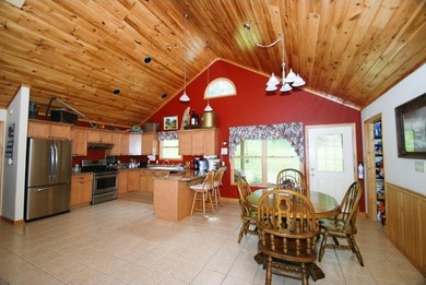 Watauga Lake luxury living is yours to be had in this beautiful - photo 8