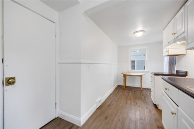 Welcome to this beautifully refreshed 3-bedroom, 1-bath home - photo 11