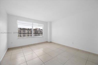Experience the best of Key Biscayne living in this beautifully - photo 14