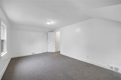 Welcome to this beautifully refreshed 3-bedroom, 1-bath home - photo 15